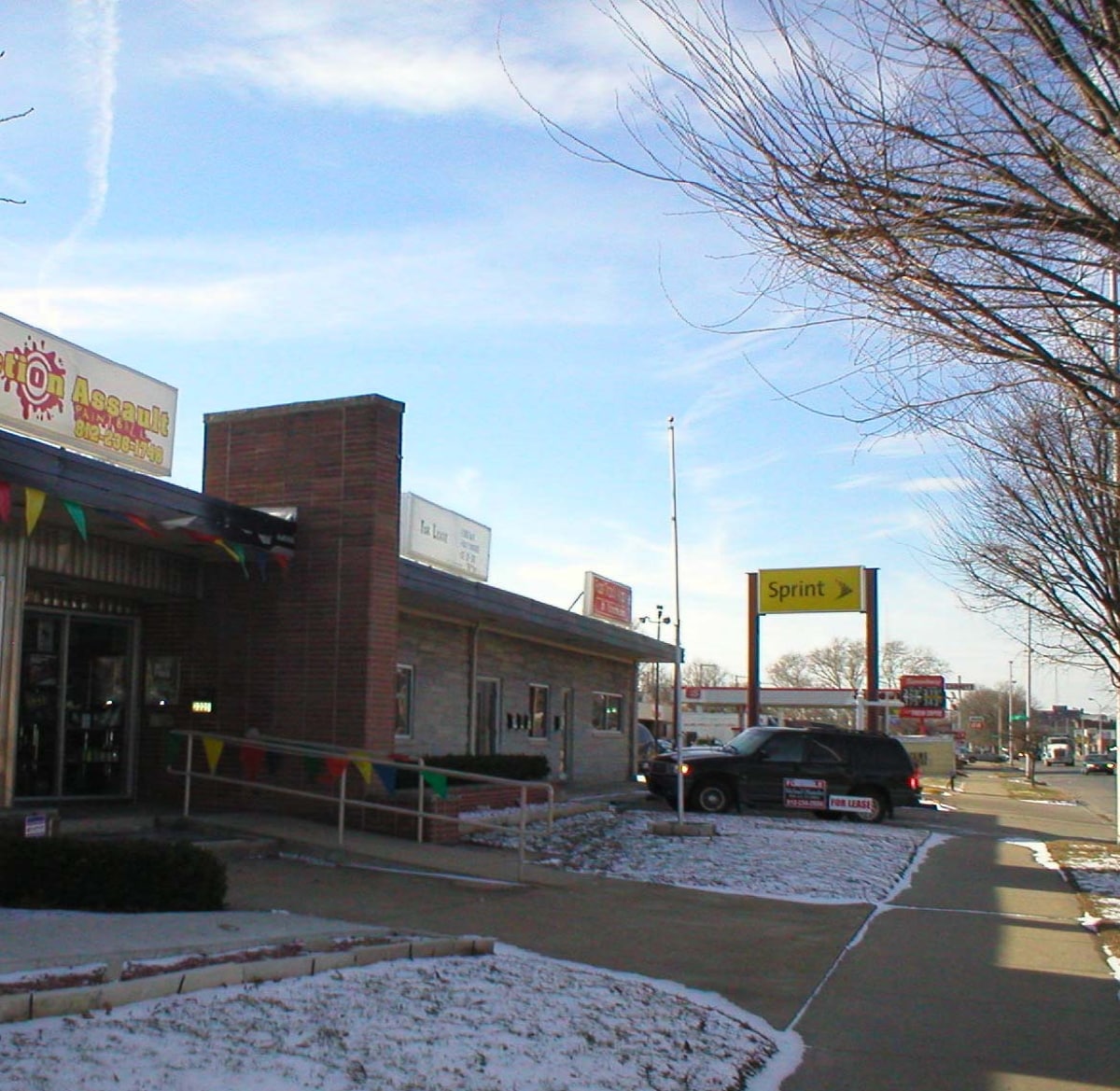 2225 Wabash Ave, Terre Haute, IN à louer Photo du bâtiment- Image 1 de 4