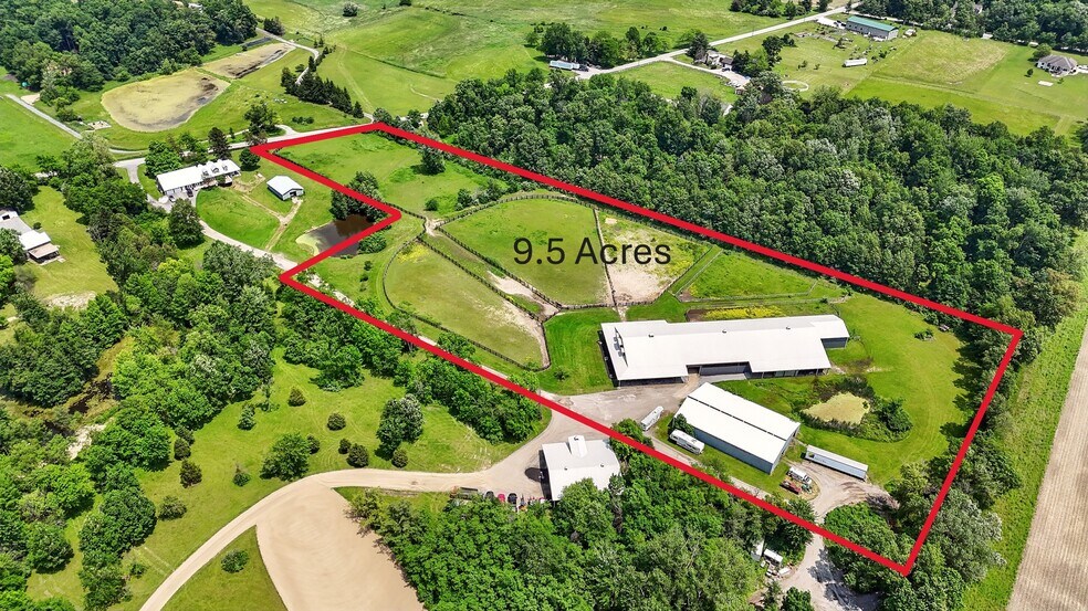 14743 Leesburg Rd, Fort Wayne, IN à vendre - Photo principale - Image 1 de 9