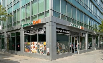 541 Myrtle Ave, Brooklyn, NY for lease Interior Photo- Image 1 of 3