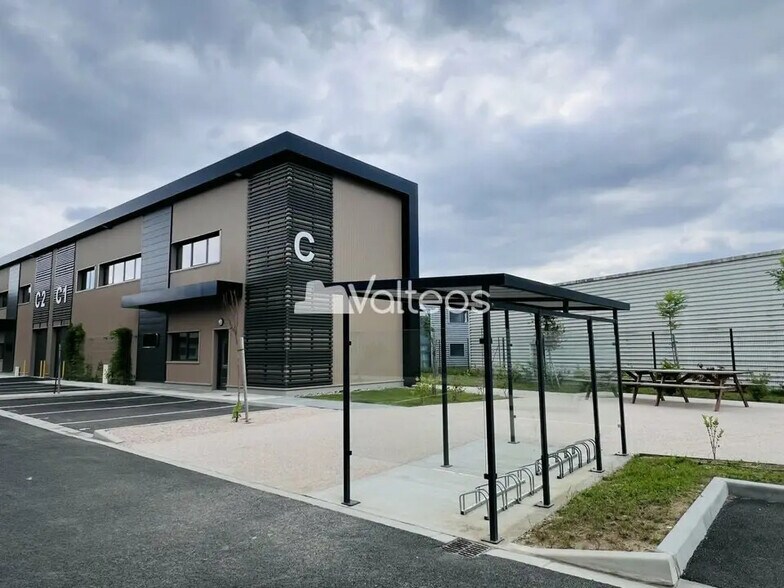 9 Rue Benjamin Franklin, Launaguet à louer - Photo du bâtiment - Image 2 de 7