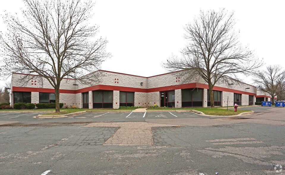 1250-1290 Park Rd, Chanhassen, MN à vendre - Photo principale - Image 1 de 1