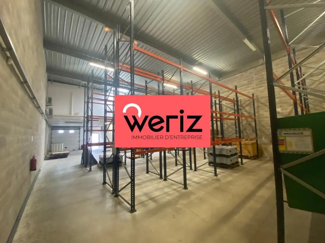 Office in La Ciotat for lease Interior Photo- Image 1 of 12