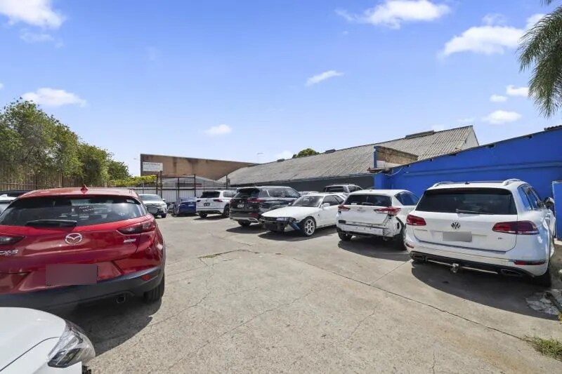 1 Reservoir Ave, Greenacre for sale - Building Photo - Image 2 of 4