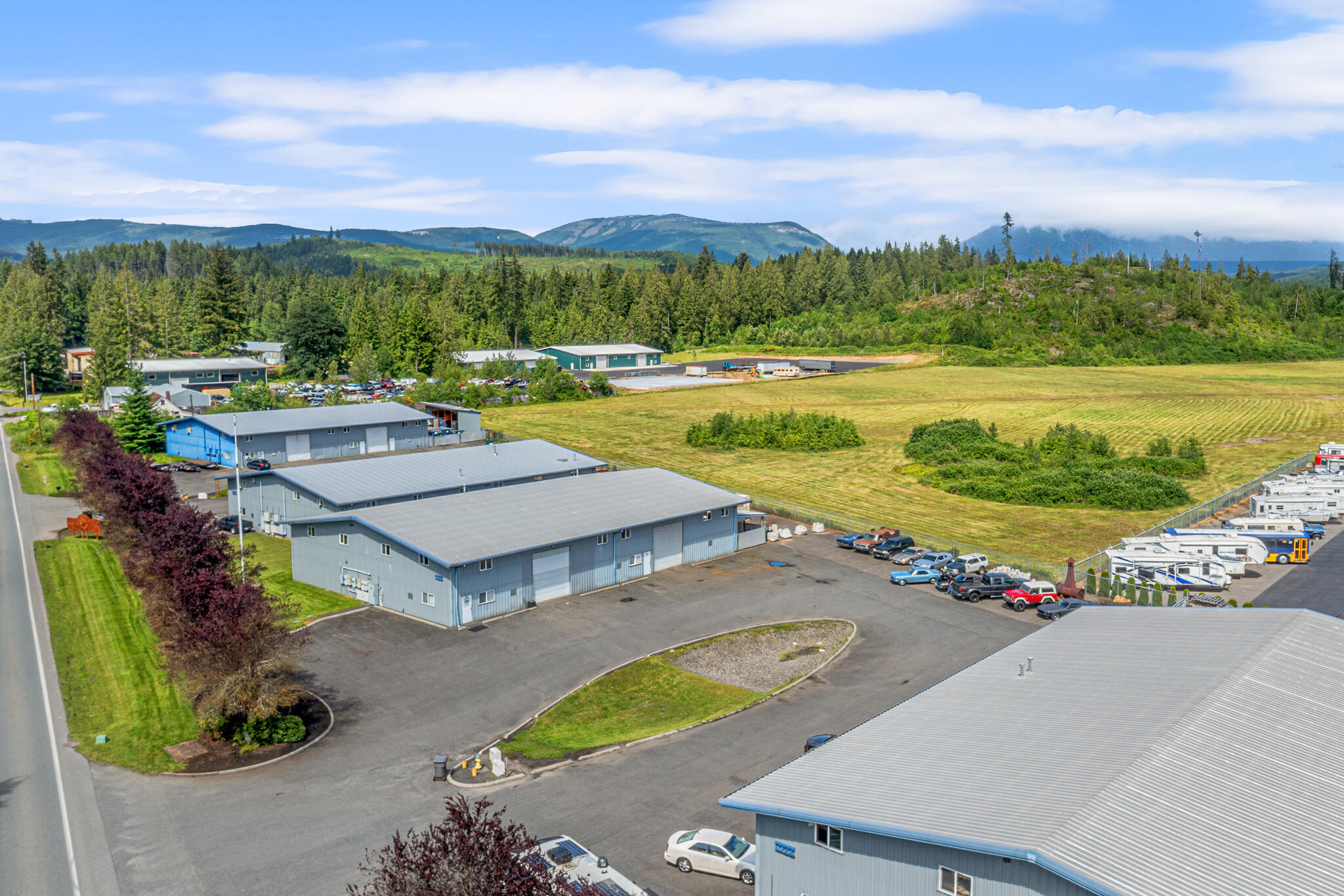 10909 Mountain Loop Hwy, Granite Falls, WA à vendre Photo du bâtiment- Image 1 de 1