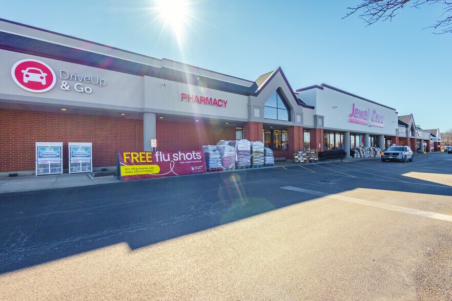 2408-2550 Route 30, Oswego, IL à louer - Photo du bâtiment - Image 3 de 12