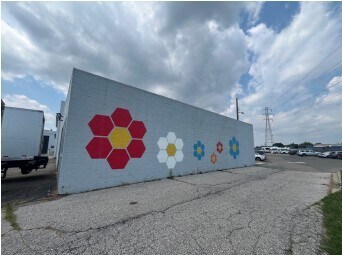 621 Vester Rd, Ferndale, MI à louer - Photo du bâtiment - Image 3 de 4