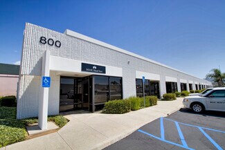 Plus de détails pour 800 Los Vallecitos Blvd, San Marcos, CA - Plusieurs types d'espaces à louer