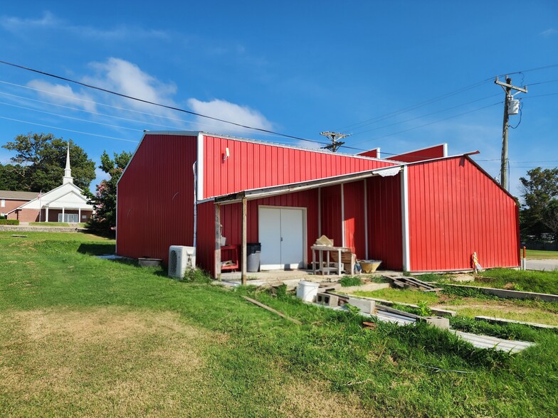 122 W Richardson Ave, Puxico, MO for sale - Building Photo - Image 2 of 10