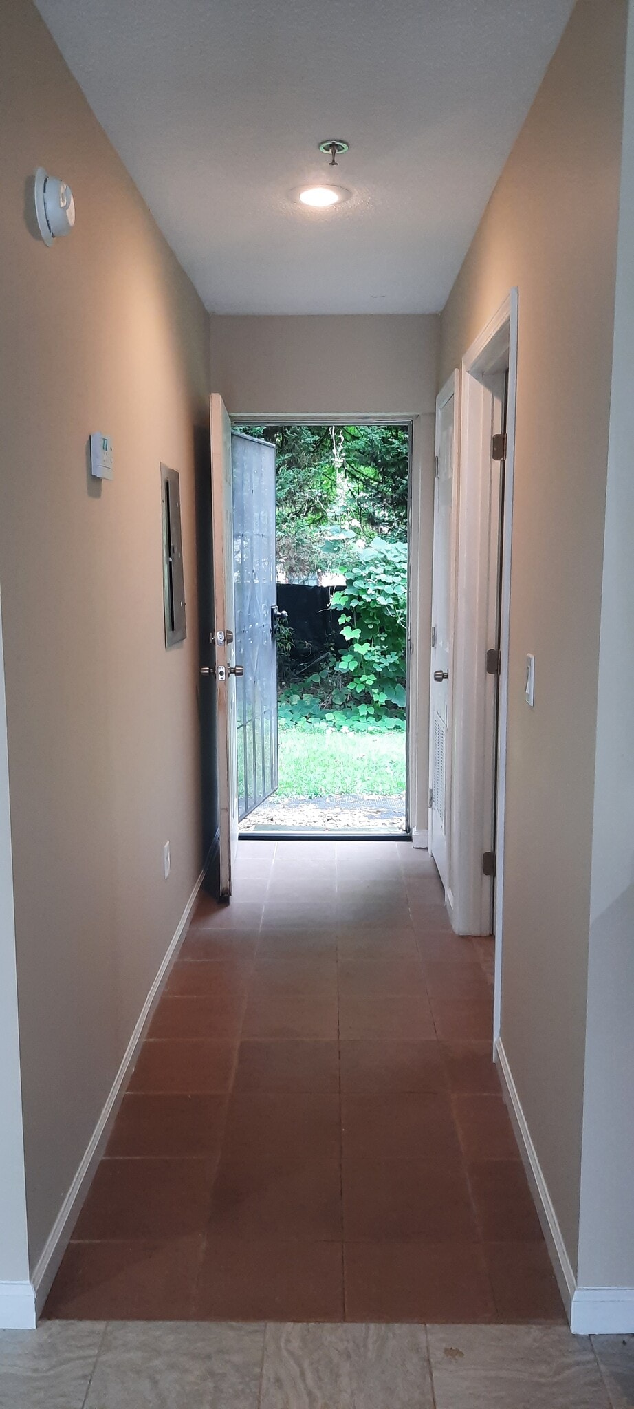 6615 Dorothy Ln, Jonesboro, GA à louer Photo intérieure- Image 1 de 17