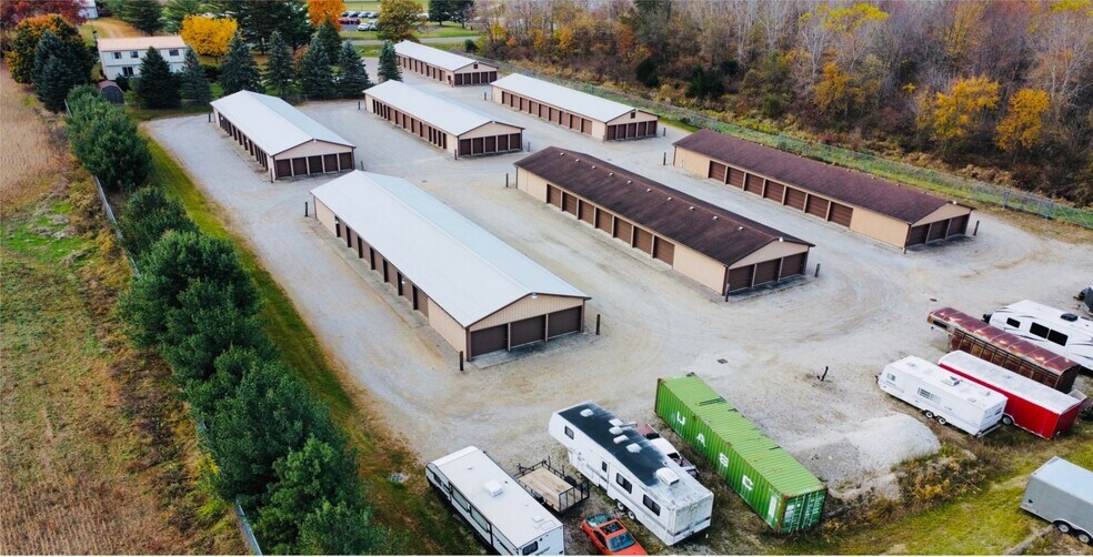 2564 W Britton Rd, Perry, MI à vendre - Photo du bâtiment - Image 3 de 7