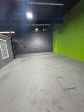 55 Central Ave, Farmingdale, NY à louer Photo intérieure- Image 1 de 3