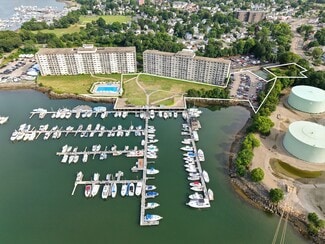 Plus de détails pour 1 Cove Way, Quincy, MA - Spécialité à vendre