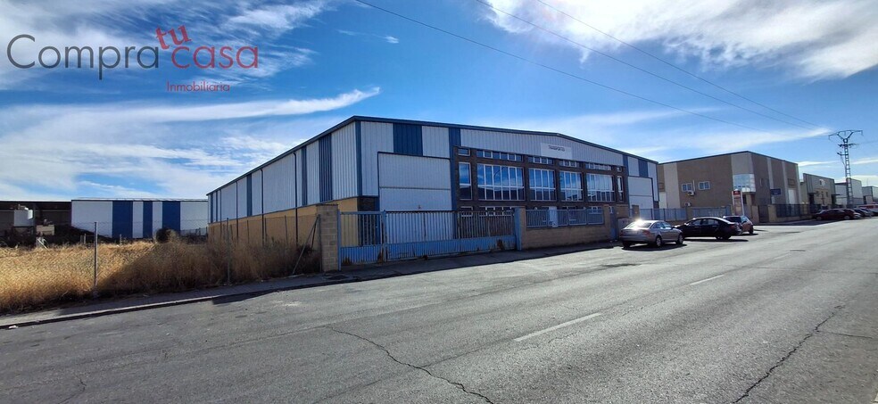 Industrial in Valverde del Majano, Segovia for lease - Building Photo - Image 2 of 28