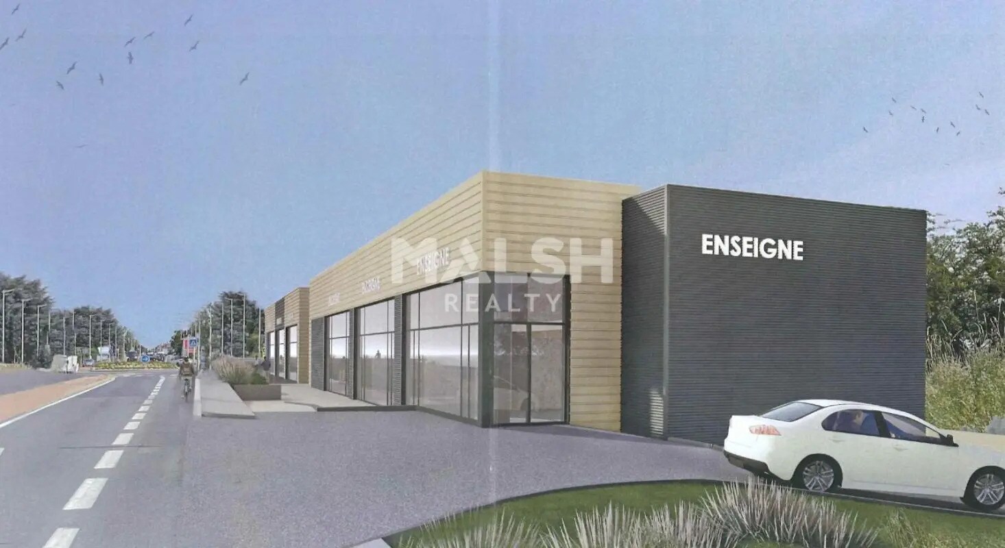 Retail in Limas for lease Building Photo- Image 1 of 10