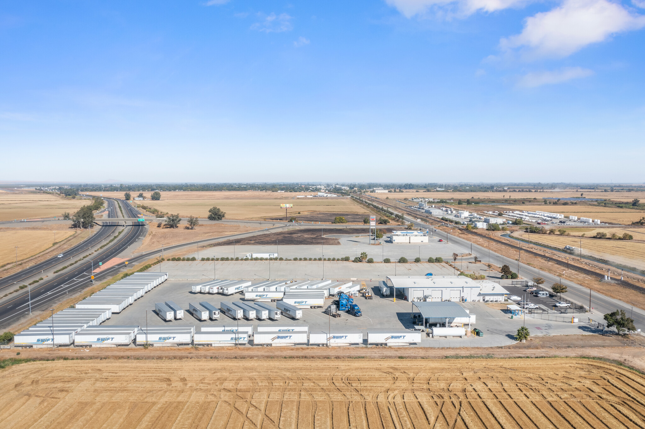 1475 Route 99 W, Willows, CA for lease Primary Photo- Image 1 of 9