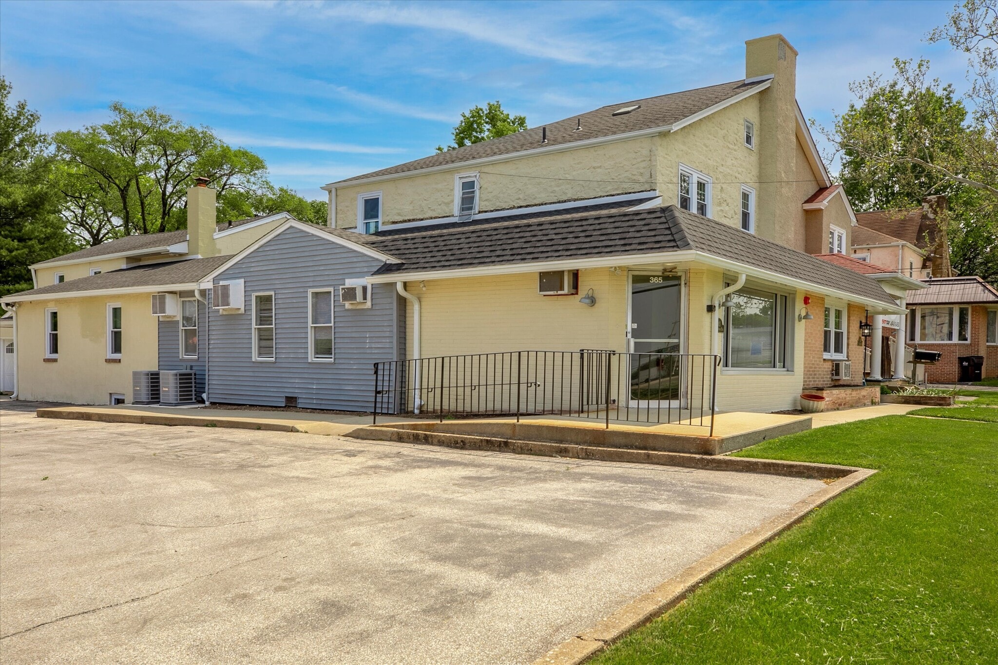 363 W Johnson Hwy, Norristown, PA à louer Photo principale- Image 1 de 17