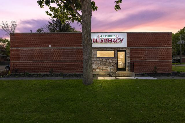 27241 Southfield Rd, Southfield, MI for sale - Building Photo - Image 1 of 25