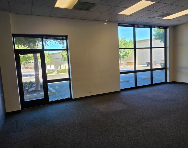 1421 Moffat Blvd, Manteca, CA for lease - Building Photo - Image 3 of 3