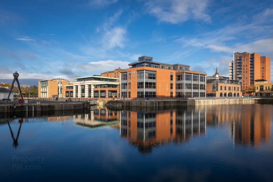 21 Clarendon Rd, Belfast à louer - Photo principale - Image 1 de 2