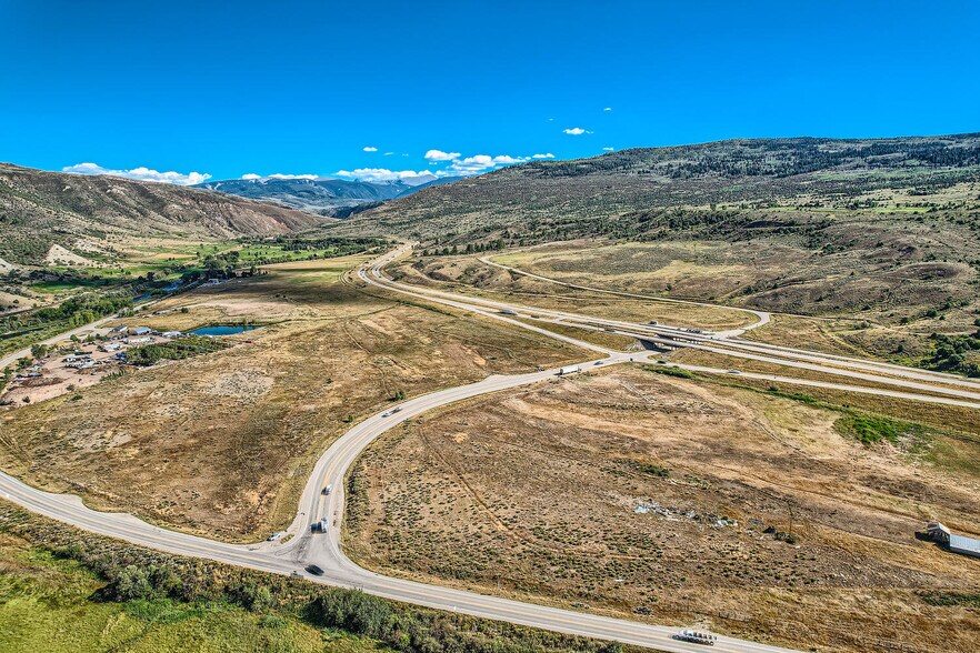 77 Bellyache Rdg, Wolcott, CO à vendre - Photo du bâtiment - Image 1 de 11