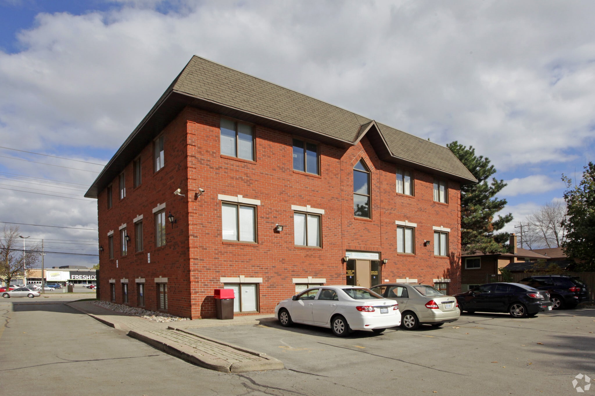 7200 Goreway Dr, Mississauga, ON for lease Primary Photo- Image 1 of 2