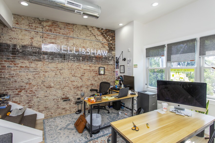 319 Bainbridge St, Philadelphia, PA à vendre - Photo du bâtiment - Image 3 de 28