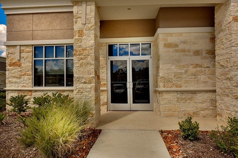 2219 Sawdust Rd, The Woodlands, TX for lease - Building Photo - Image 3 of 4