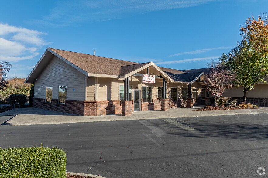 36645 Hwy 26, Sandy, OR à louer - Photo du bâtiment - Image 2 de 6