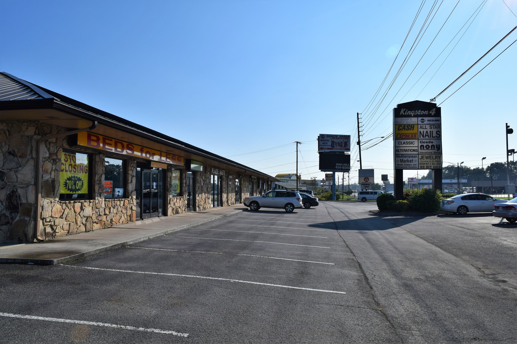 8373 Kingston Pike, Knoxville, TN for sale Building Photo- Image 1 of 1