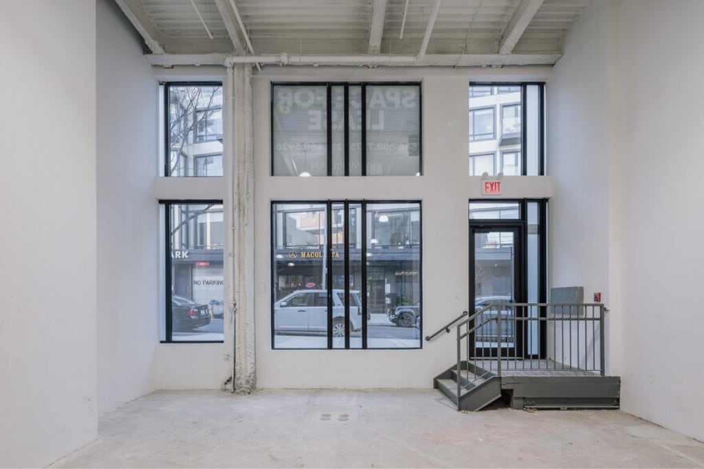 57 N 9th St, Brooklyn, NY à vendre Photo intérieure- Image 1 de 2