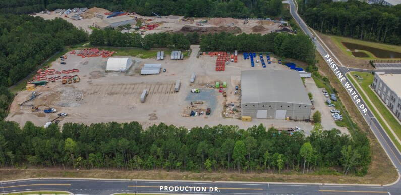 560 Pristine Water Dr, Apex, NC for lease Primary Photo- Image 1 of 2