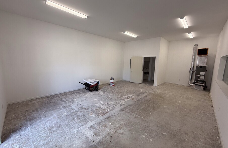 10425 S Us-1 Hwy, Port Saint Lucie, FL à louer - Photo intérieure - Image 3 de 3