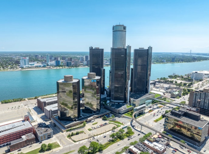 500 Renaissance Ctr, Detroit, MI for lease - Building Photo - Image 2 of 16