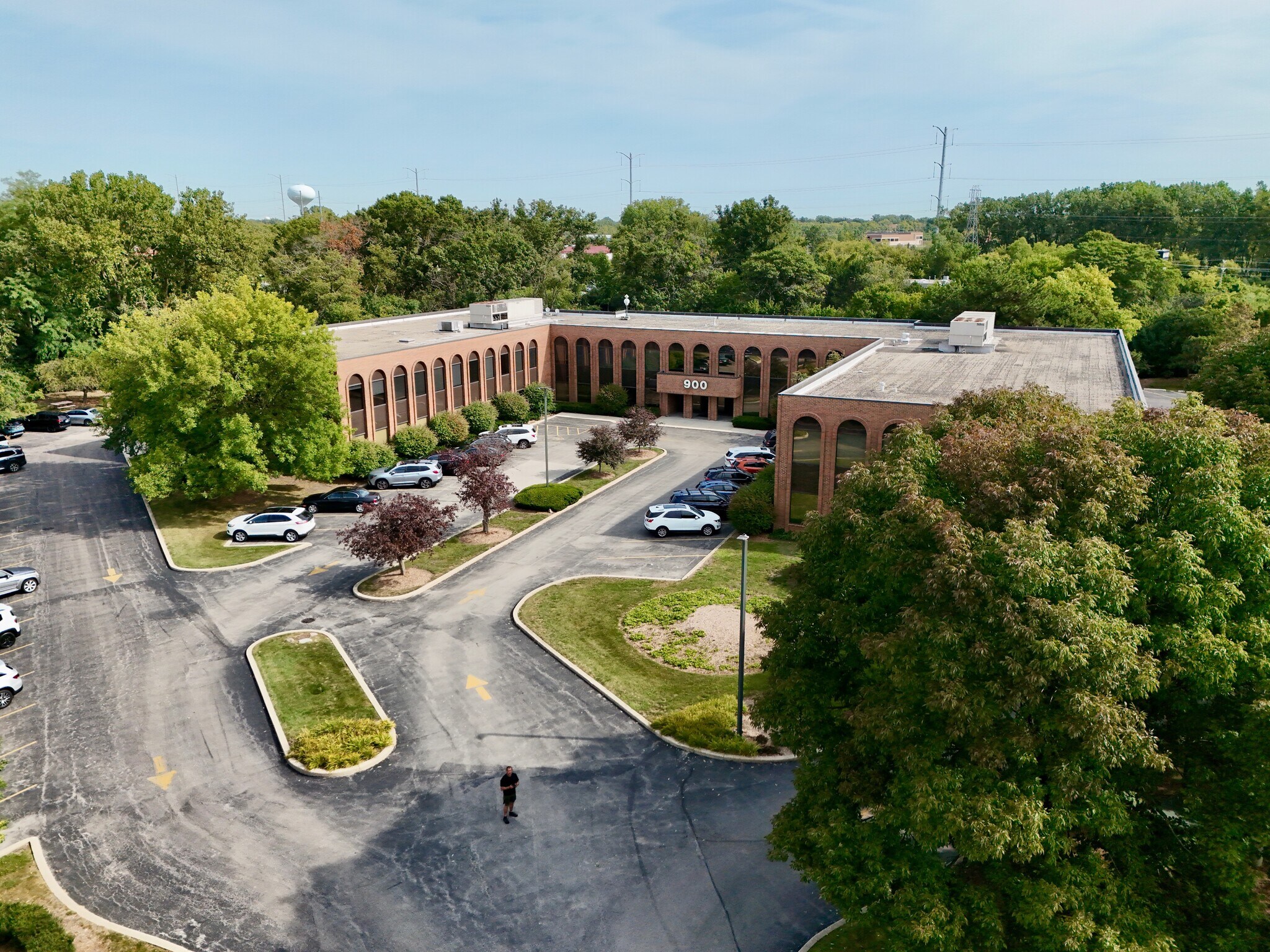 900 N Shore Dr, Lake Bluff, IL à louer Photo du bâtiment- Image 1 de 17
