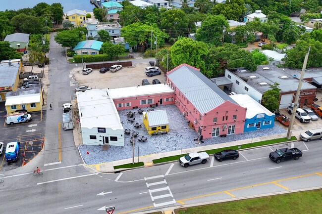 More details for 91865 Overseas Hwy, Tavernier, FL - Retail for Sale