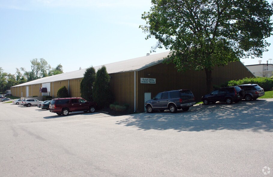 610 S Henderson Rd, King Of Prussia, PA à louer - Photo du bâtiment - Image 2 de 5