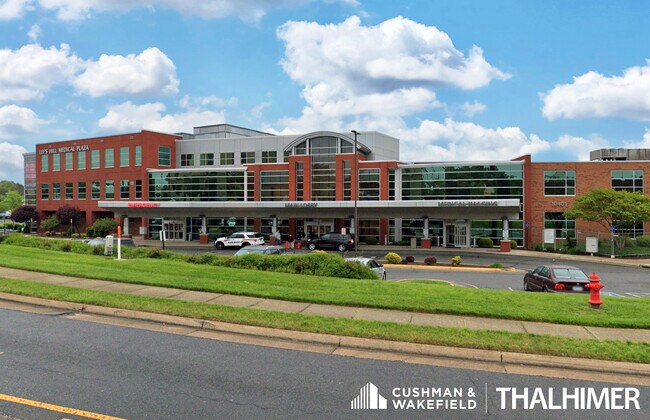Plus de détails pour 10401 Spotsylvania Ave, Fredericksburg, VA - Médical à louer