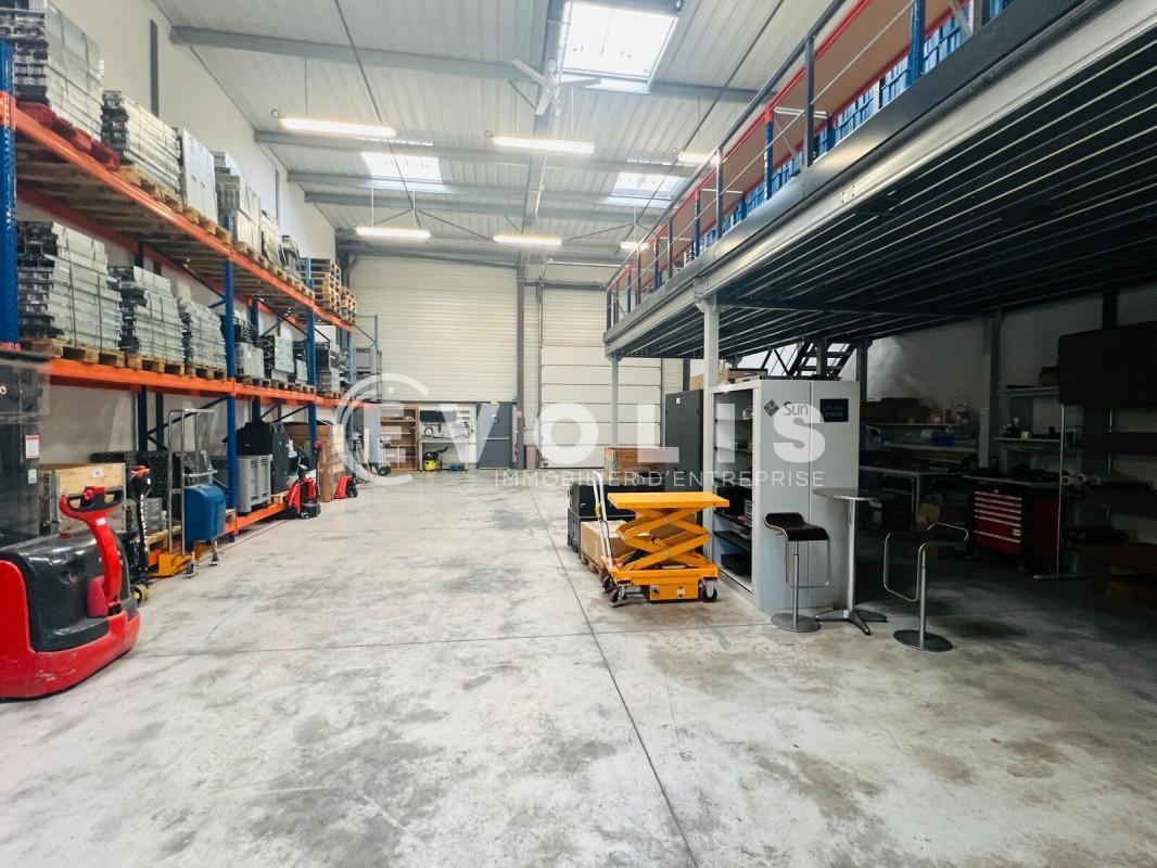 Flex in Moissy-Cramayel for lease Interior Photo- Image 1 of 6