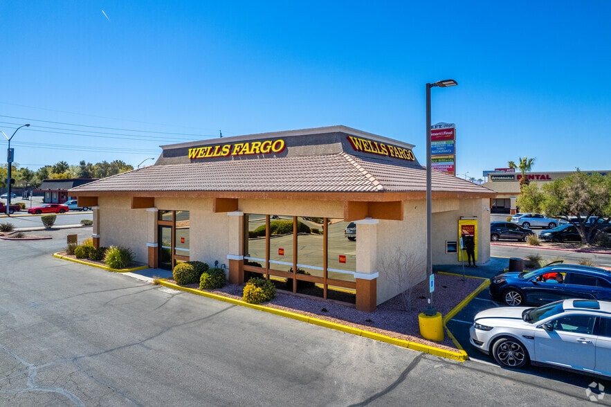 3726 E Flamingo Rd, Las Vegas, NV for sale - Building Photo - Image 2 of 2