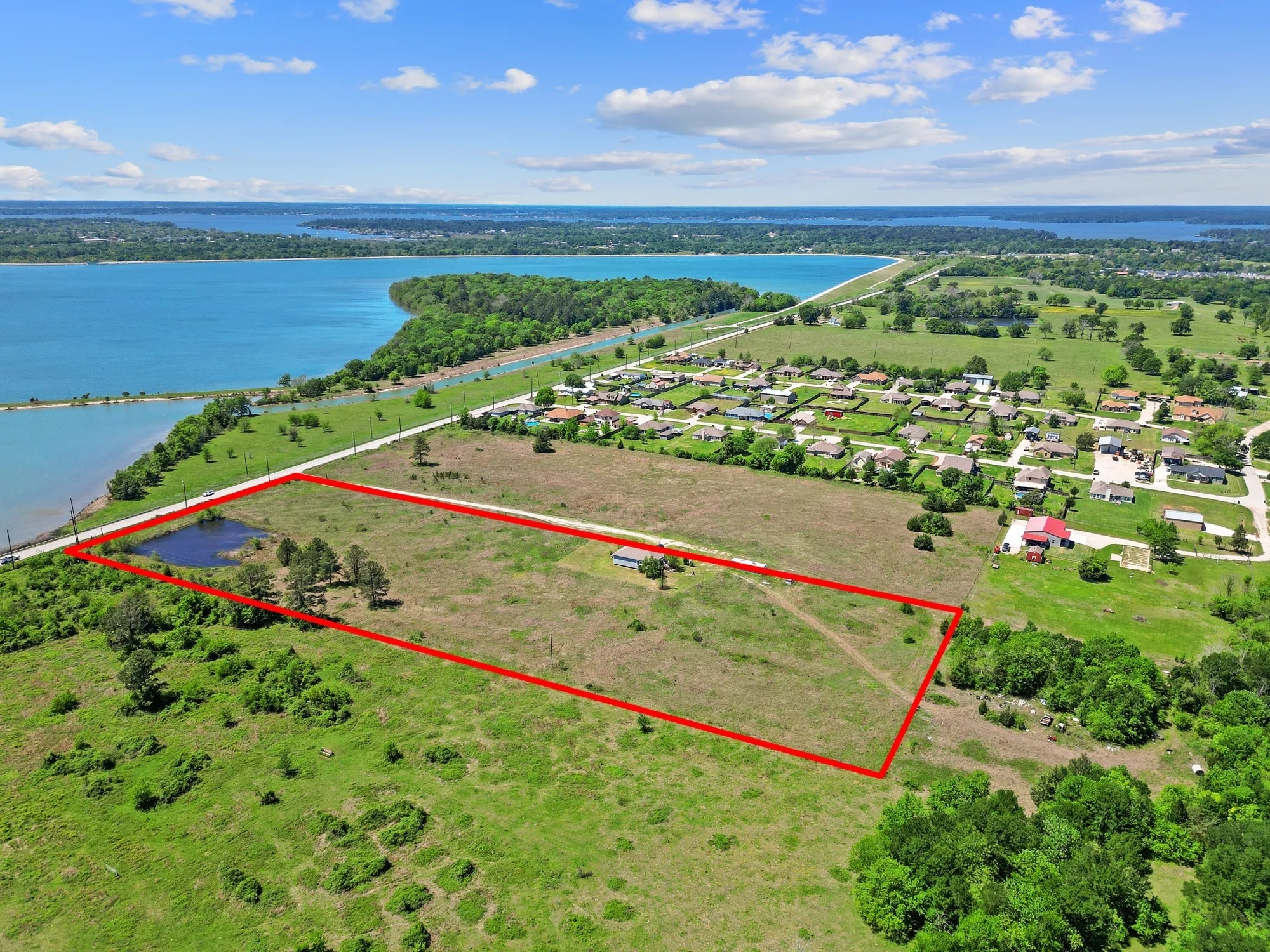11242 Longstreet Rd, Willis, TX for sale Primary Photo- Image 1 of 15