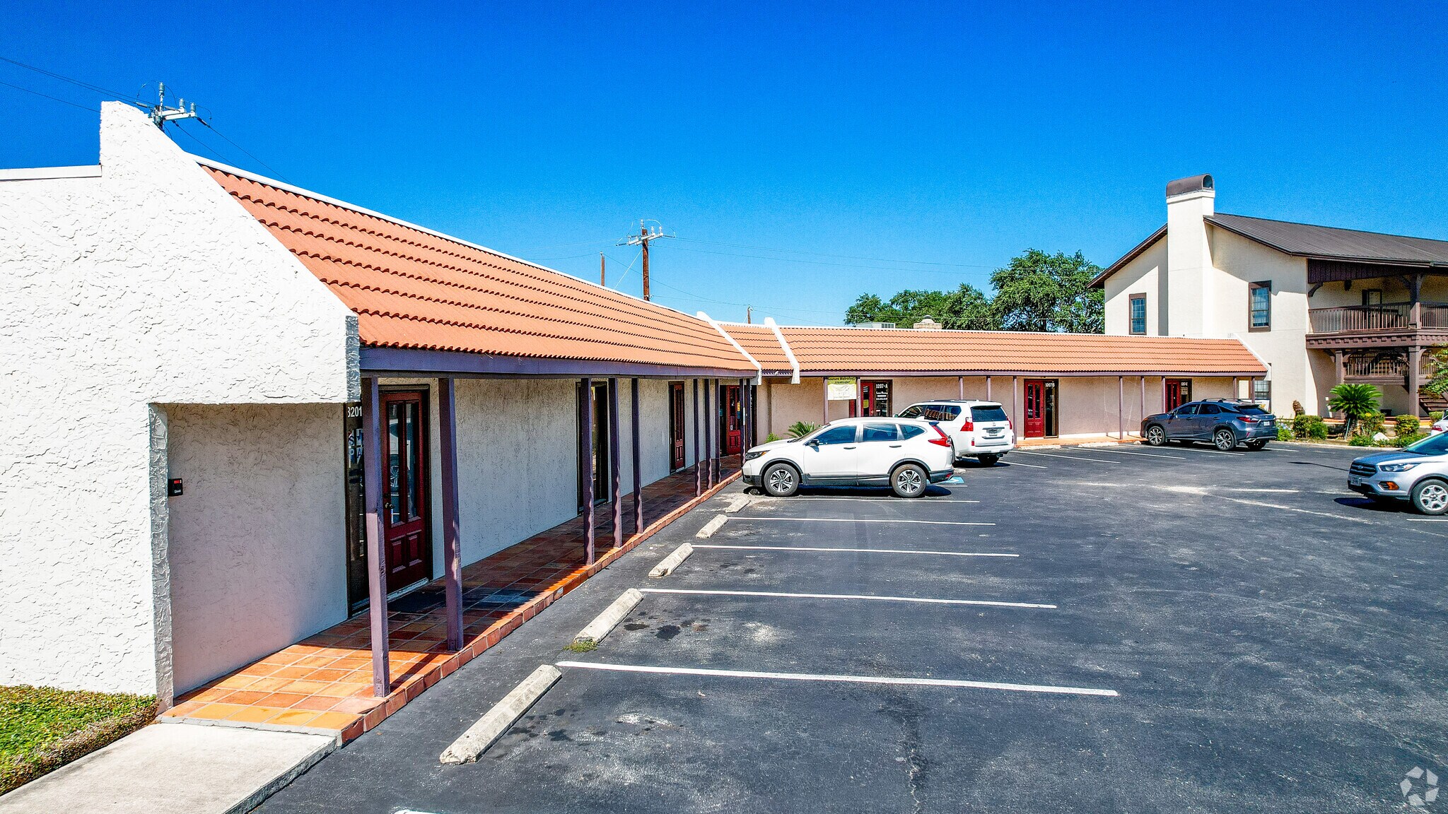 8201-8207 Roughrider Dr, San Antonio, TX for lease Primary Photo- Image 1 of 22