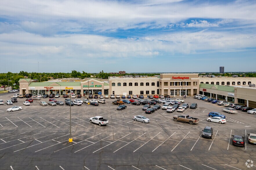 2800-2850 NW 63rd St, Oklahoma City, OK à louer - Photo du bâtiment - Image 2 de 7