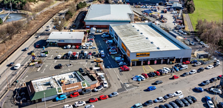 Portfolio of 3 properties for sale on LoopNet.ca - Building Photo - Image 3 of 6