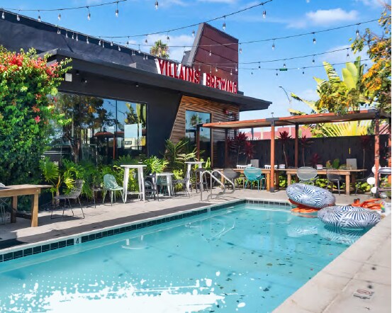 555 S Anaheim Blvd, Anaheim, CA à louer - Photo du bâtiment - Image 3 de 4