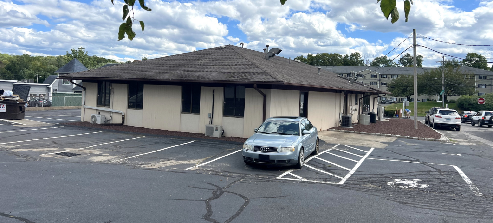 447 Meriden Rd, Waterbury, CT for lease Interior Photo- Image 1 of 6