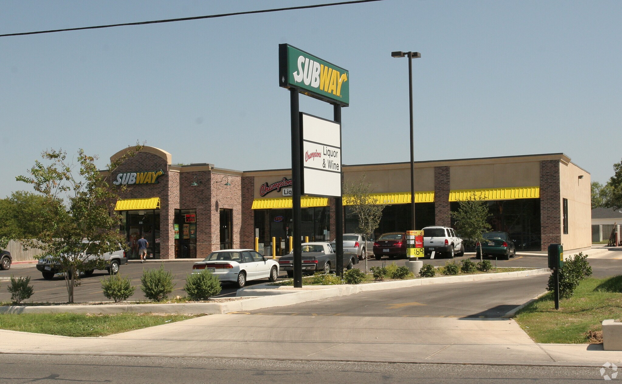 314 S Ww White Rd, San Antonio, TX à louer Photo du bâtiment- Image 1 de 3