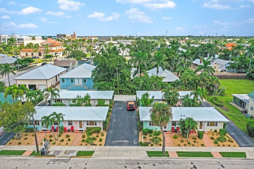 306-312 Harvey St, Punta Gorda, FL for sale - Building Photo - Image 1 of 13