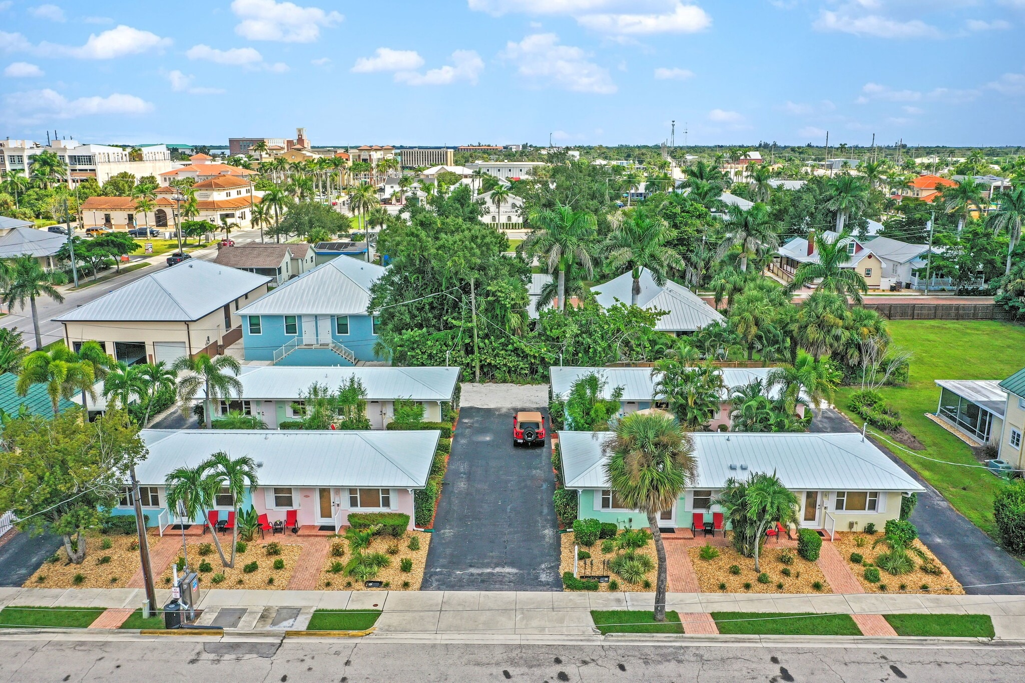 306-312 Harvey St, Punta Gorda, FL à vendre Photo du bâtiment- Image 1 de 14