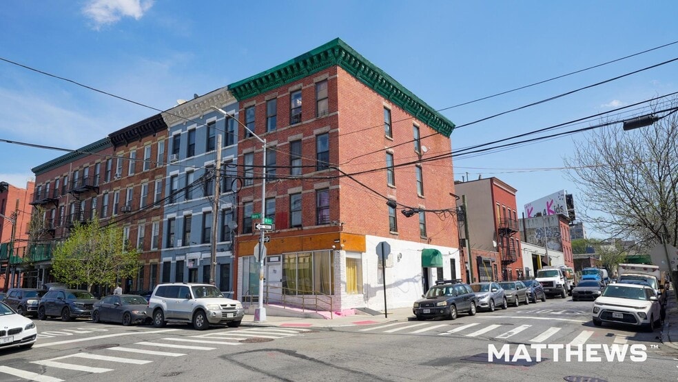 721 Henry St, Brooklyn, NY for sale - Building Photo - Image 1 of 3