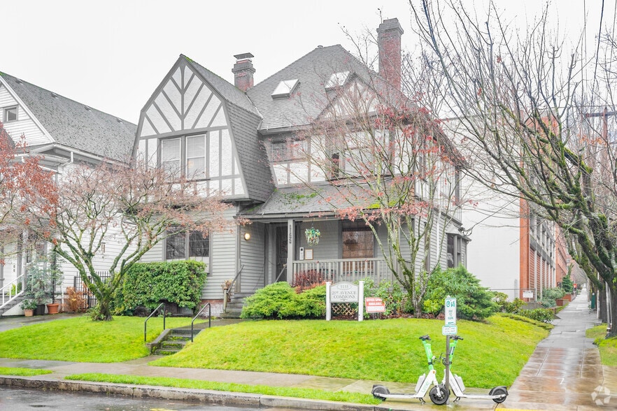 1133 NW 21st Ave, Portland, OR for sale - Building Photo - Image 2 of 9